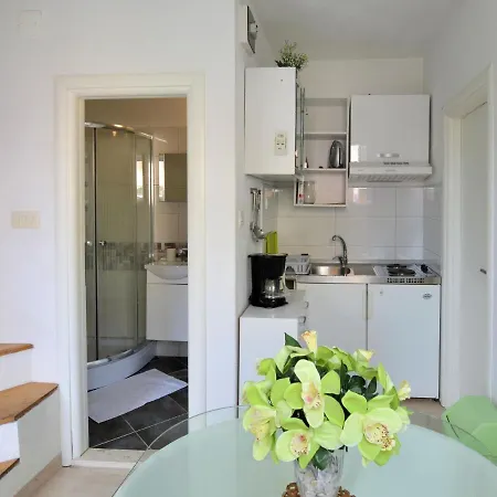Apartment Klaric-1 By Interhome