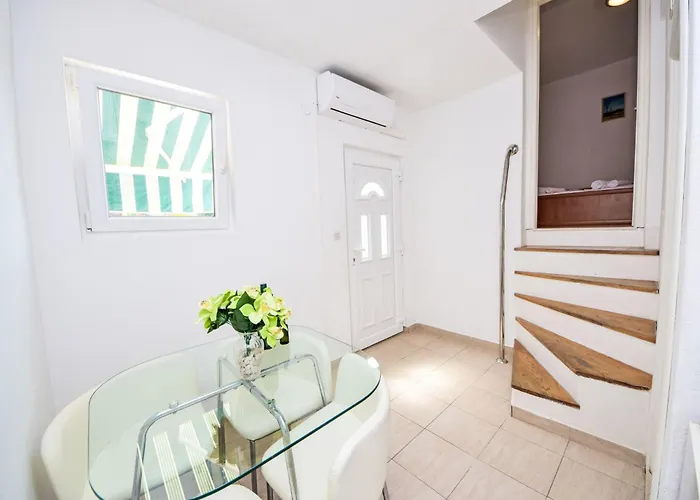 Appartamento Klaric-1 By Interhome Traù